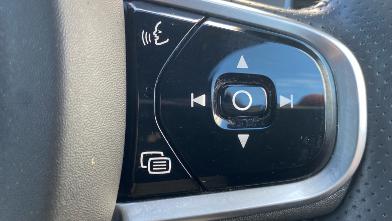 Volvo Xc90 2.0 T8 Hybrid R DESIGN Pro 5dr Geartronic Estate